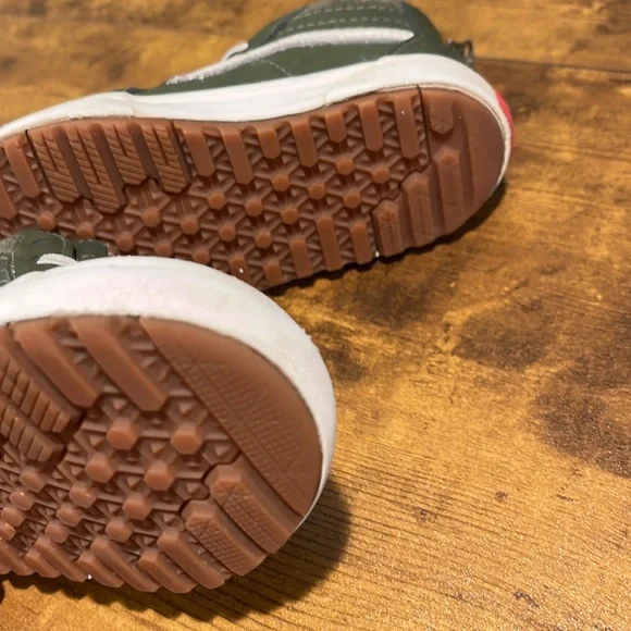 VANS Toddlers Sk8-Hi Zip Mte-1 Sneakers Cold Weather Green White Unisex Pull On - Picture 8 of 11